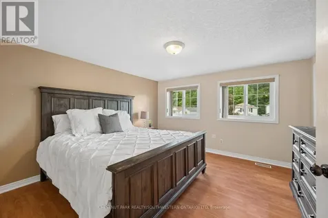 44 Alderson Drive Cambridge ON N3C 4C5