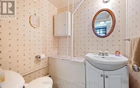 34 Elizabeth Street Orangeville ON L9W 1C1