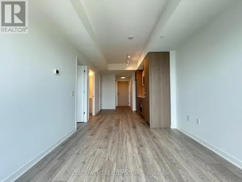 10 Oak Street Toronto (regent Park) ON M5A 0Z1