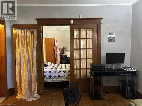 102 Stanley Street Simcoe ON N3Y 1M4