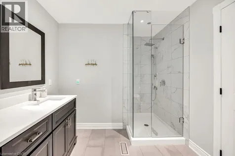 4176 Bianca Forest Drive Burlington ON L7M 4L4