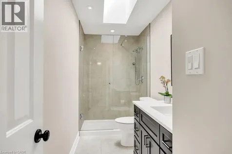 4176 Bianca Forest Drive Burlington ON L7M 4L4