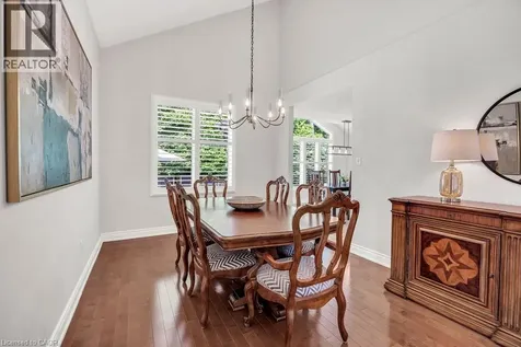 4176 Bianca Forest Drive Burlington ON L7M 4L4