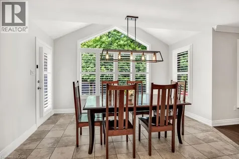 4176 Bianca Forest Drive Burlington ON L7M 4L4
