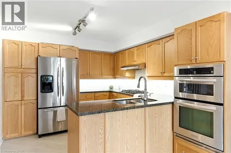 442 Maple Avenue Burlington ON L7S 2L7