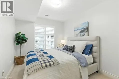 442 Maple Avenue Burlington ON L7S 2L7