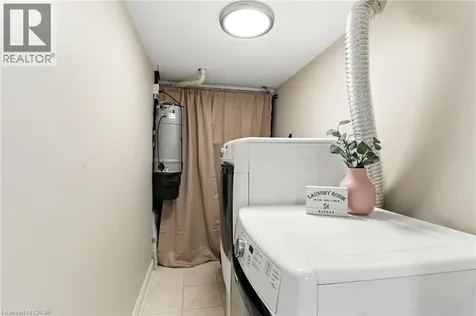 442 Maple Avenue Burlington ON L7S 2L7