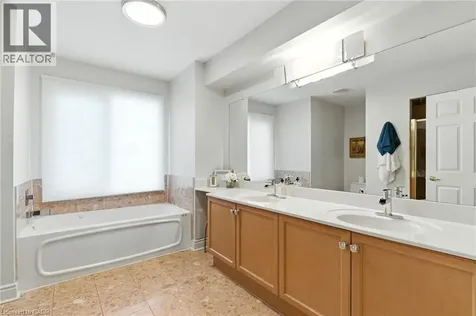 442 Maple Avenue Burlington ON L7S 2L7