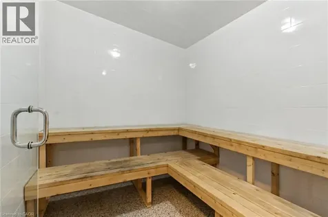442 Maple Avenue Burlington ON L7S 2L7