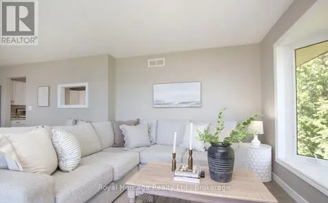 56 Pine Point Lane Scugog ON L9L 1B4