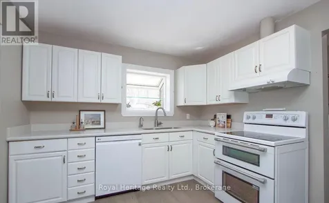 56 Pine Point Lane Scugog ON L9L 1B4