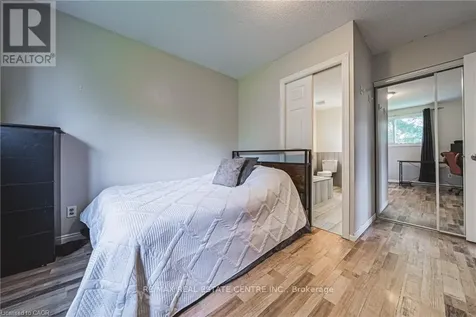 27 Ludlow Crescent Brantford ON N3P 1V2