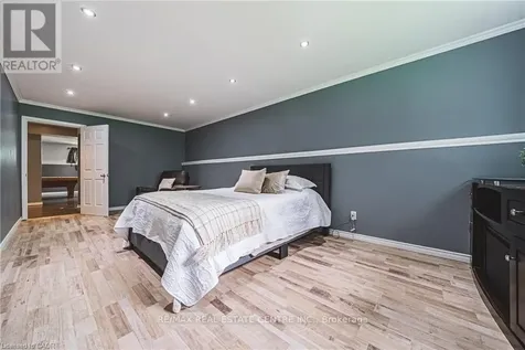 27 Ludlow Crescent Brantford ON N3P 1V2