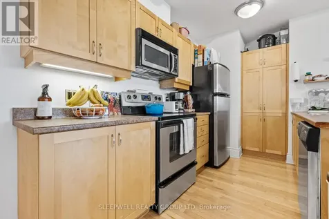 420 Berkley Avenue Ottawa ON K2A 4H5