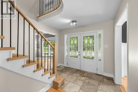 2114 Hughes Drive Innisfil ON L0L 1R0