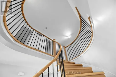 2114 Hughes Drive Innisfil ON L0L 1R0