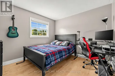 2114 Hughes Drive Innisfil ON L0L 1R0