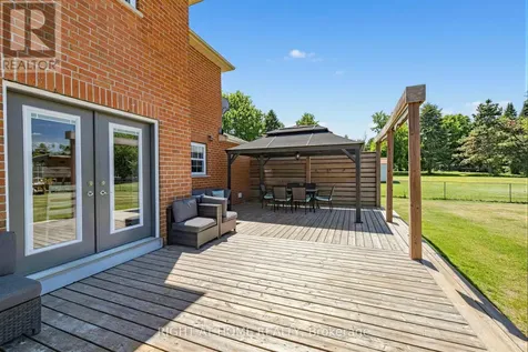 2114 Hughes Drive Innisfil ON L0L 1R0