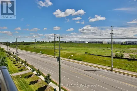 555 William Graham Drive Aurora ON L4G 7C4
