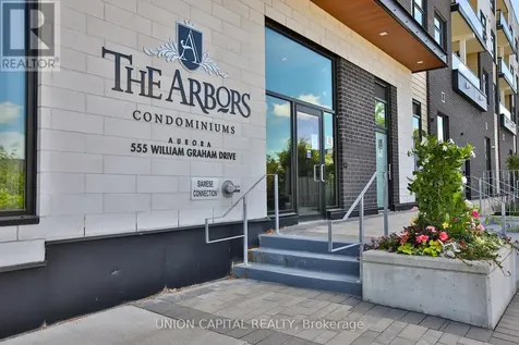 555 William Graham Drive Aurora ON L4G 7C4