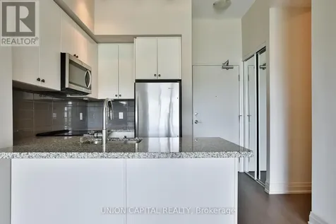 555 William Graham Drive Aurora ON L4G 7C4