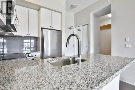 555 William Graham Drive Aurora ON L4G 7C4