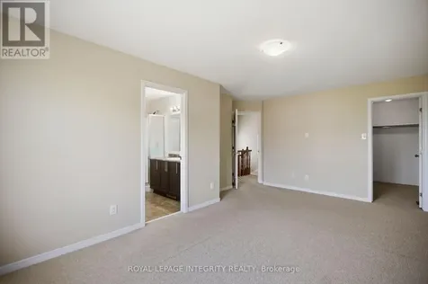 354 Rolling Meadow Crescent Ottawa ON K1W 0A7