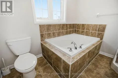 354 Rolling Meadow Crescent Ottawa ON K1W 0A7