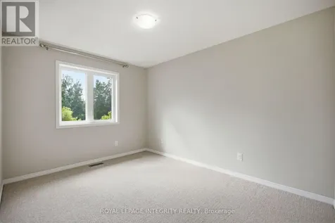354 Rolling Meadow Crescent Ottawa ON K1W 0A7