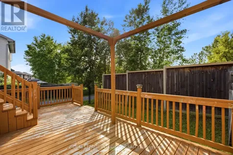 354 Rolling Meadow Crescent Ottawa ON K1W 0A7