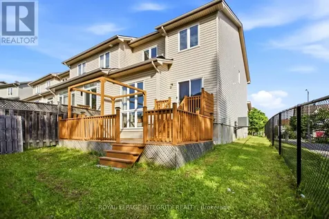 354 Rolling Meadow Crescent Ottawa ON K1W 0A7