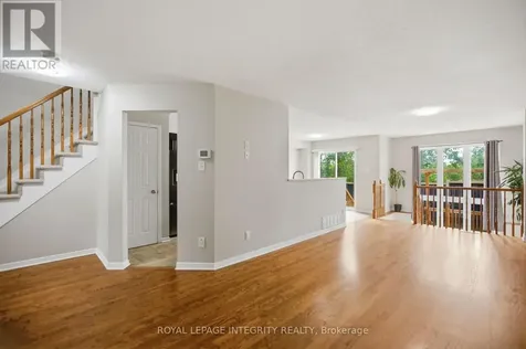 354 Rolling Meadow Crescent Ottawa ON K1W 0A7