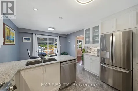 129 Pimprenelle Terrace Ottawa ON K1E 3S7