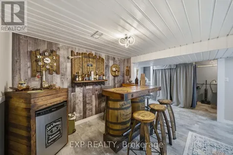 129 Pimprenelle Terrace Ottawa ON K1E 3S7
