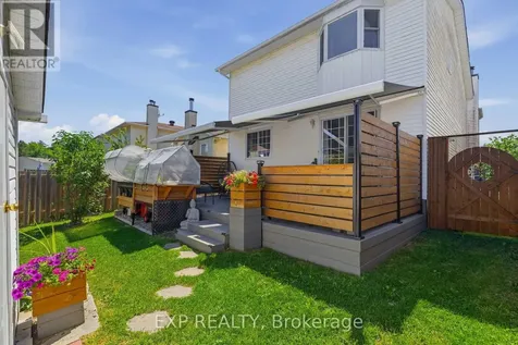 129 Pimprenelle Terrace Ottawa ON K1E 3S7