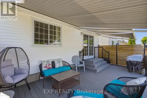 129 Pimprenelle Terrace Ottawa ON K1E 3S7