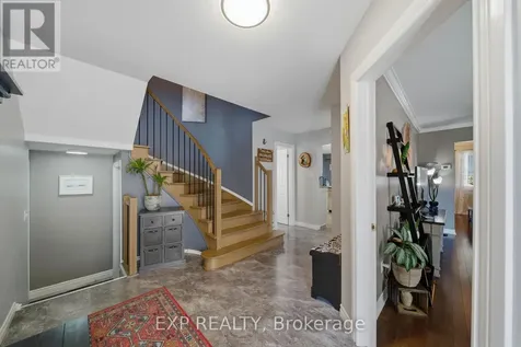 129 Pimprenelle Terrace Ottawa ON K1E 3S7