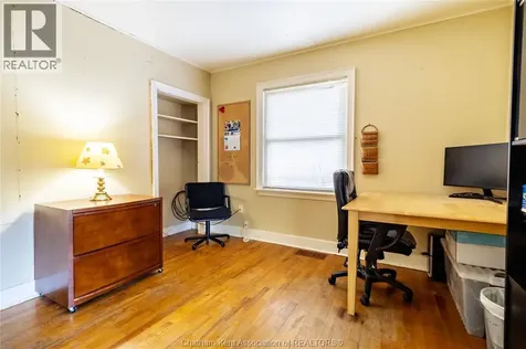 82 Mcfadden Avenue Chatham ON N7M 1Y6