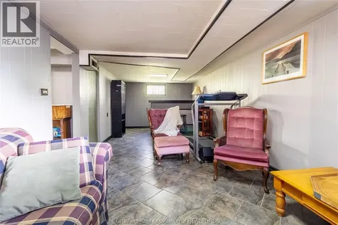 82 Mcfadden Avenue Chatham ON N7M 1Y6