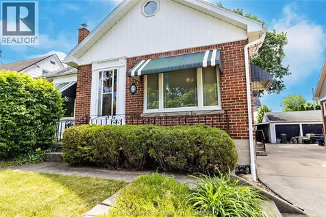 82 Mcfadden Avenue Chatham ON N7M 1Y6