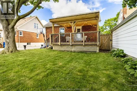 82 Mcfadden Avenue Chatham ON N7M 1Y6