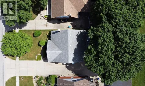 82 Mcfadden Avenue Chatham ON N7M 1Y6