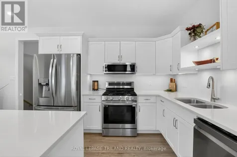 102 Cortland Terrace St. Thomas ON N5R 0P8