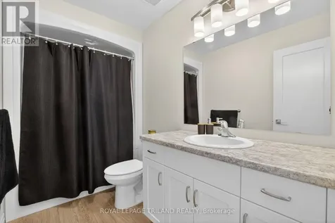 102 Cortland Terrace St. Thomas ON N5R 0P8
