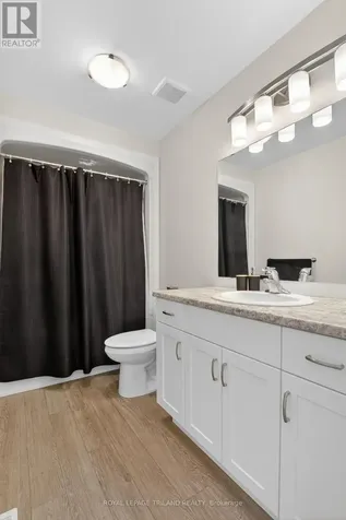 102 Cortland Terrace St. Thomas ON N5R 0P8