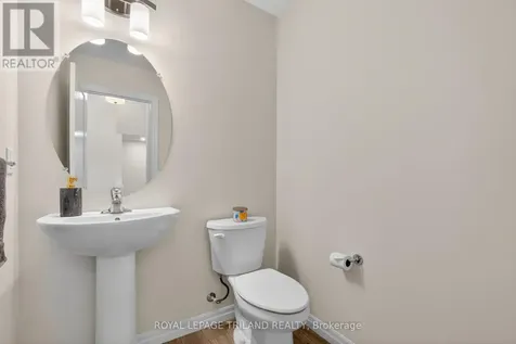 102 Cortland Terrace St. Thomas ON N5R 0P8