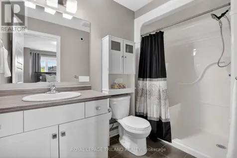 17 Bridle Path St. Thomas ON N5R 0B4