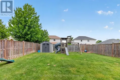 17 Bridle Path St. Thomas ON N5R 0B4