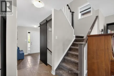 17 Bridle Path St. Thomas ON N5R 0B4