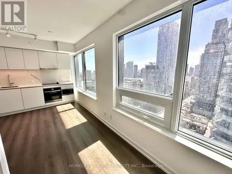 8 Wellesley Street West Toronto (bay Street Corridor) ON M4Y 1E7